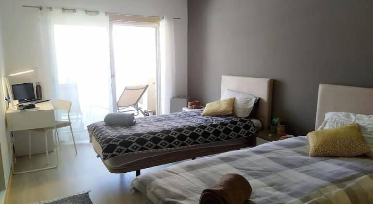 Family friendly 3 BR apt, ideally located in Lagos — photo 2