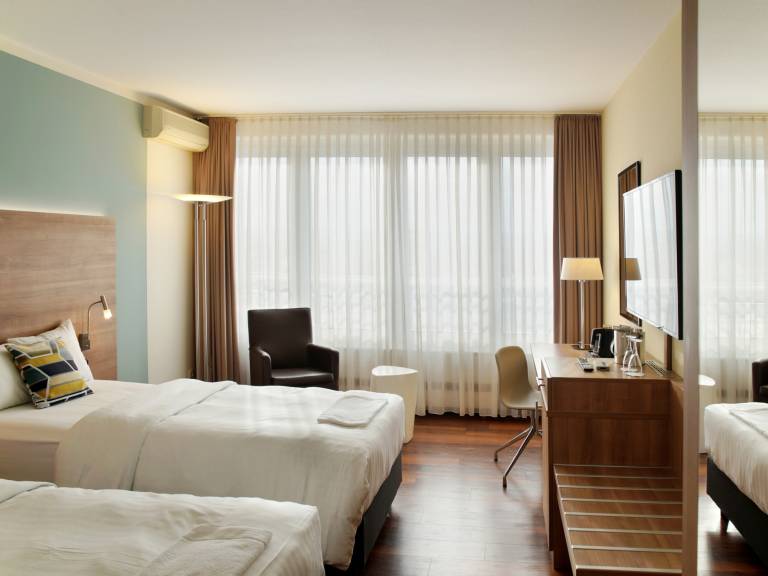 Courtyard by Marriott Dresden — photo 2