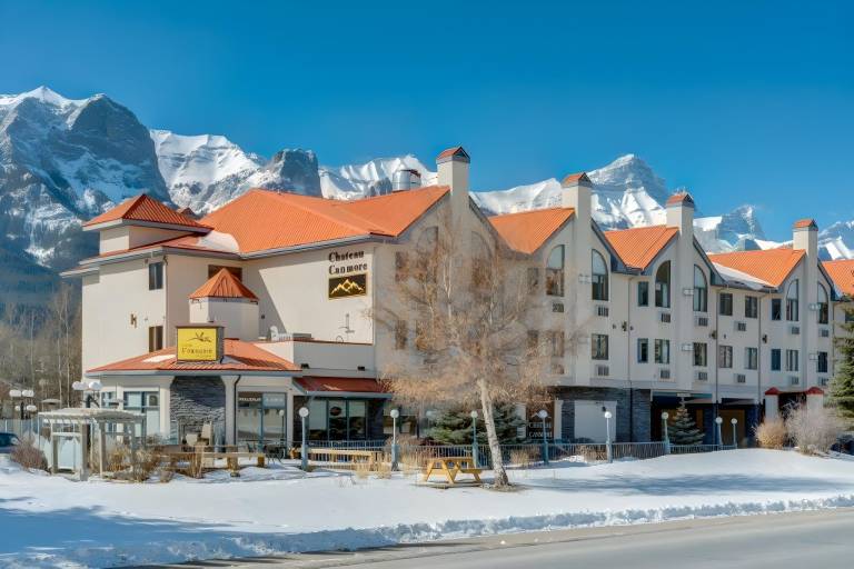 Chateau Canmore in Canmore, AB