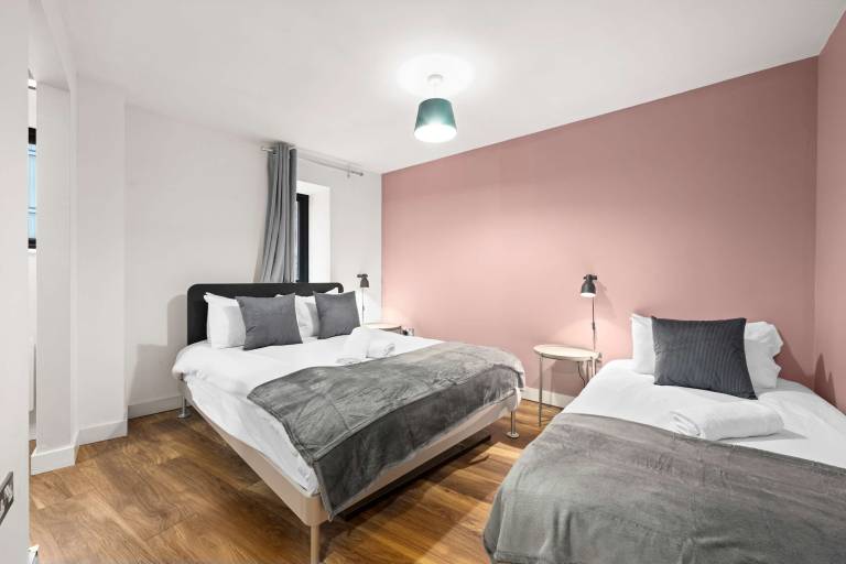 Apartment | Near Manchester Town Hall — photo 4