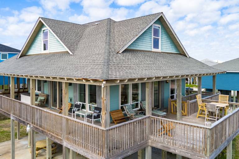 Family-oriented house with barbecue & terrace | Beach view | Pet-friendly — photo 2