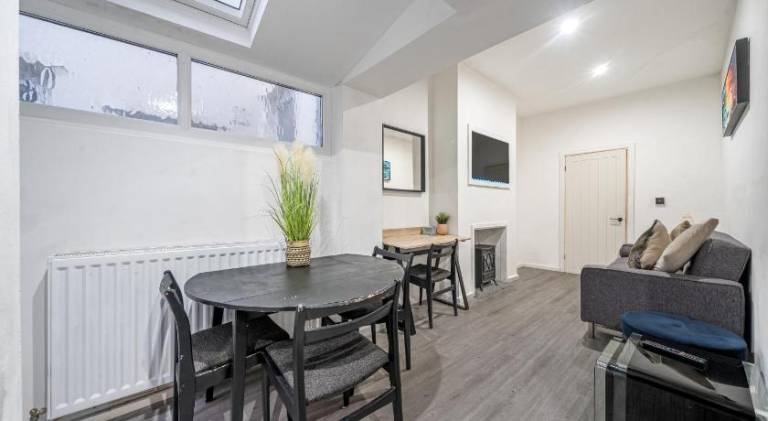 House | Near National Museum Cardiff | Pet-friendly — photo 3