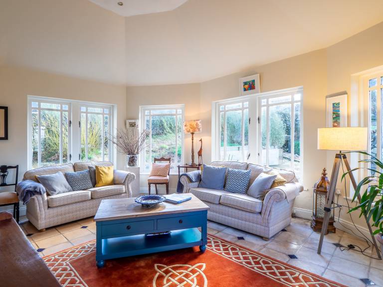 Nice house with yard | Suitable for remote work | Pets allowed — photo 3