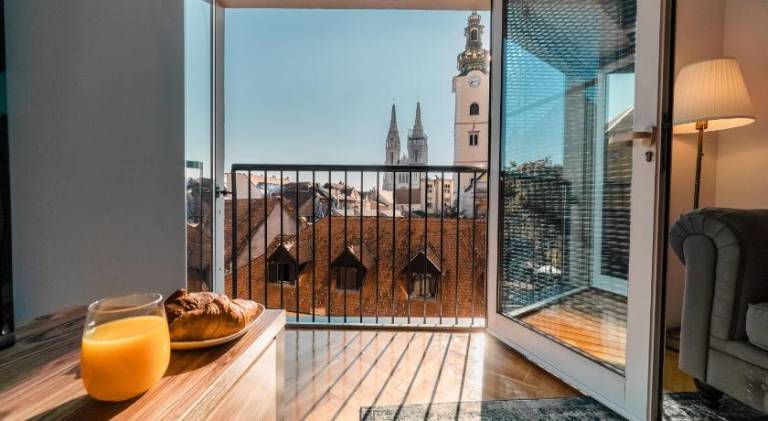 Apartment with patio | Close to Ban Jelačić Square in Zagreb