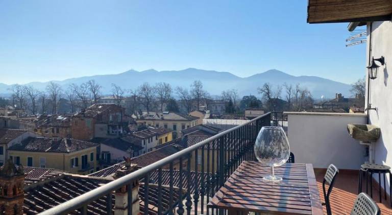 Nice holiday apartment | Near Lucca Cathedral | Pets are welcome — photo 4