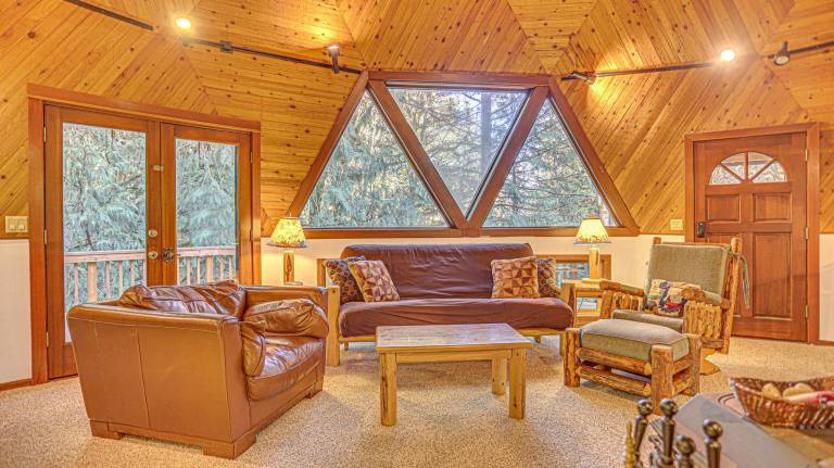 Cedar Creek Hideaway — photo 4