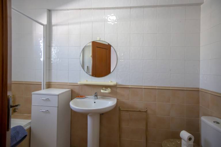 Family-oriented beautiful holiday apartment with terrace, pool & garden | Pool view | Pets are welcome — photo 4