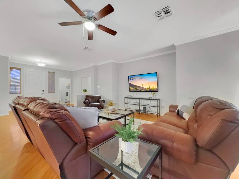 Family-friendly big vacation home with private pool, garden & BBQ | Water view | Suitable for remote work | Dogs allowed — photo 5