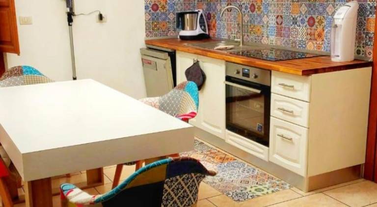 Apartment with 2 rooms for 4 persons — photo 3