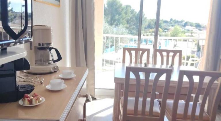Pleasant holiday apartment with yard, private pool & terrace | Dogs allowed — photo 4