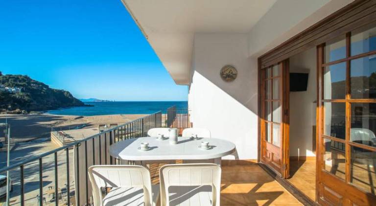Nice rental apartment | Beach nearby | Pets allowed in Begur