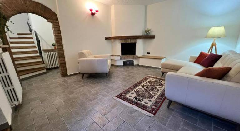 Holiday apartment with 2 rooms for 4 persons in Spoleto