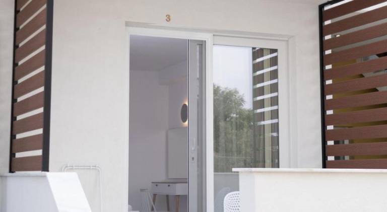 Lovely rental apartment with terrace | Next to the beach | Good for workation | Pets are welcome — photo 2