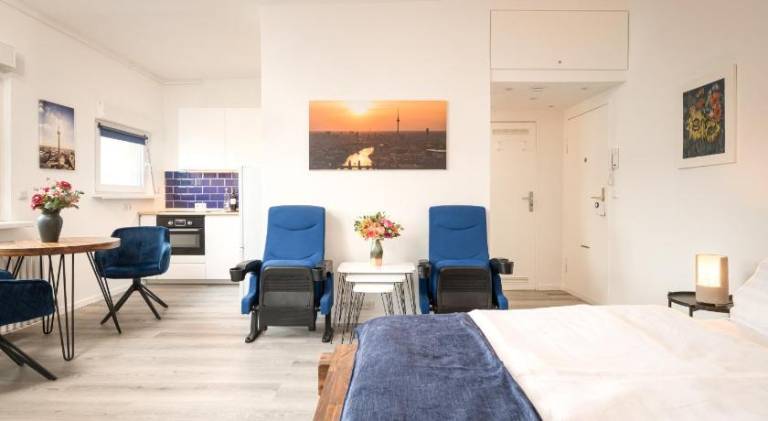 Fully equipped holiday apartment | Suitable for remote work | Pet-friendly in Berlin