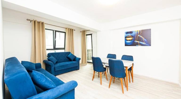 Serviced apartment with 2 rooms for 6 persons — photo 2