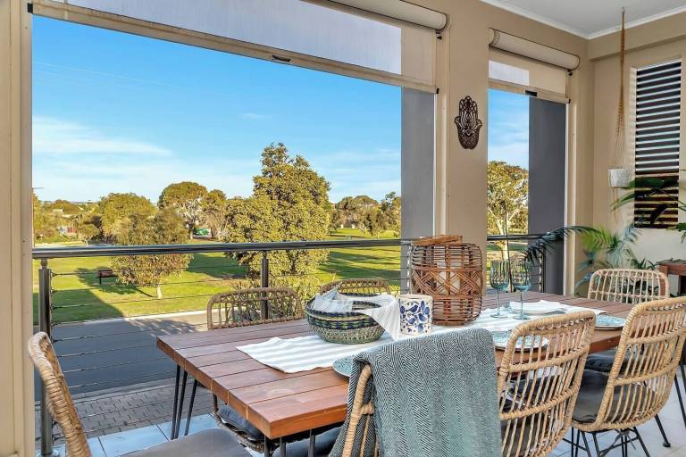 House Port Noarlunga South