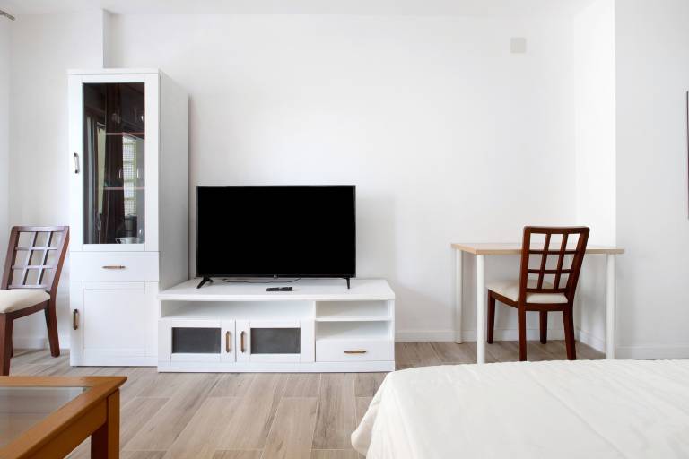 Holiday apartment with patio & fast internet | Sea view | Suitable for remote work | Pet-friendly — photo 2