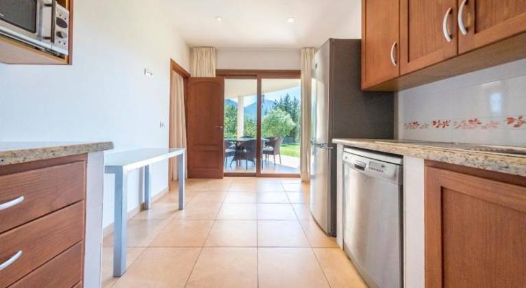 Fully equipped villa with terrace, yard & private pool | Pets are welcome — photo 3