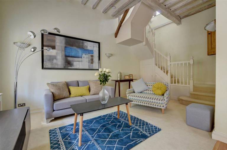 2 Bed in Tunbridge Wells oc tw660