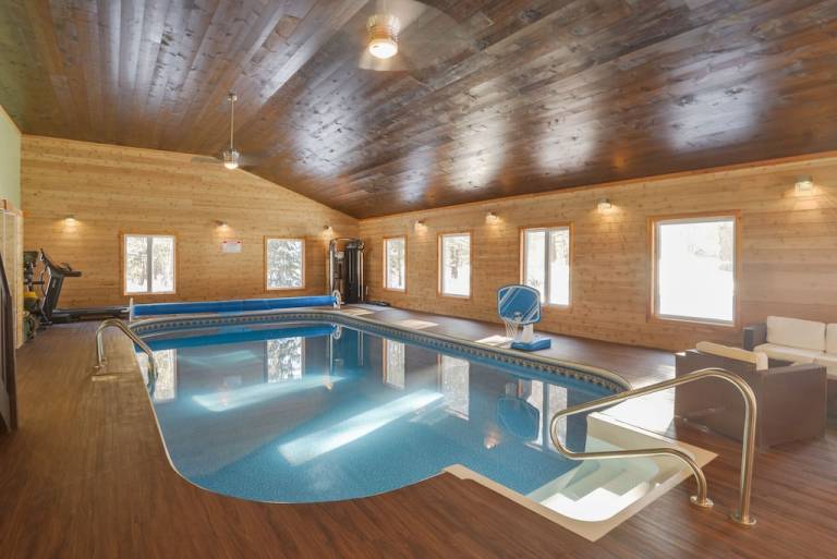 Cabin Baysville