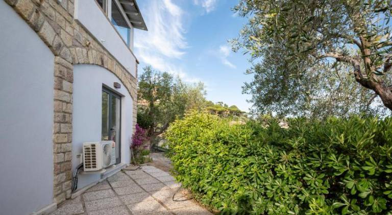 Rental apartment with yard | Close to the beach | Pets are welcome — photo 3
