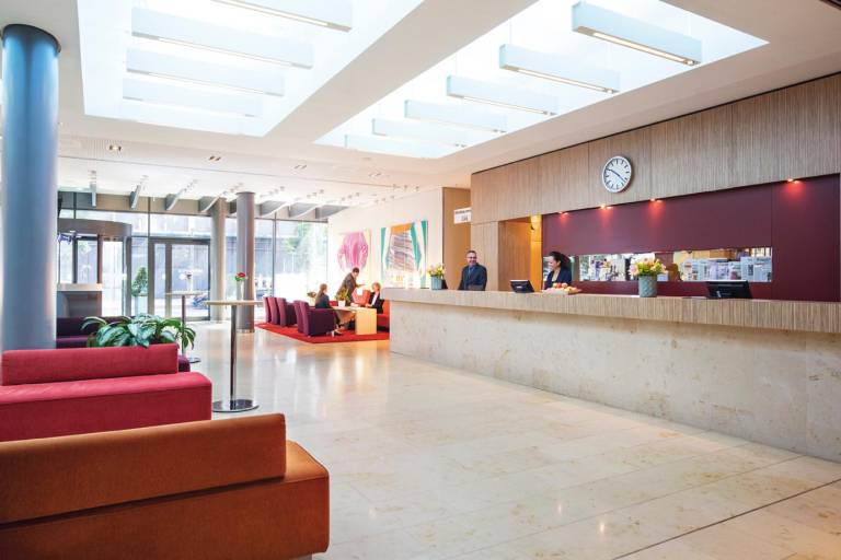 Movenpick Hotel Frankfurt City — photo 2