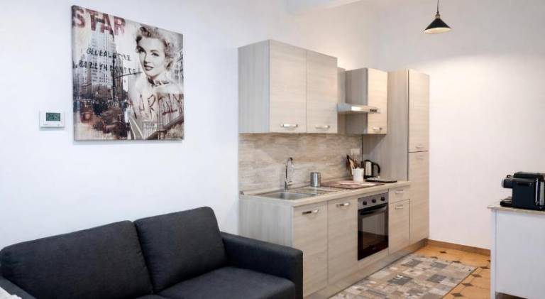 Rental apartment with 2 rooms for 5 persons — photo 3