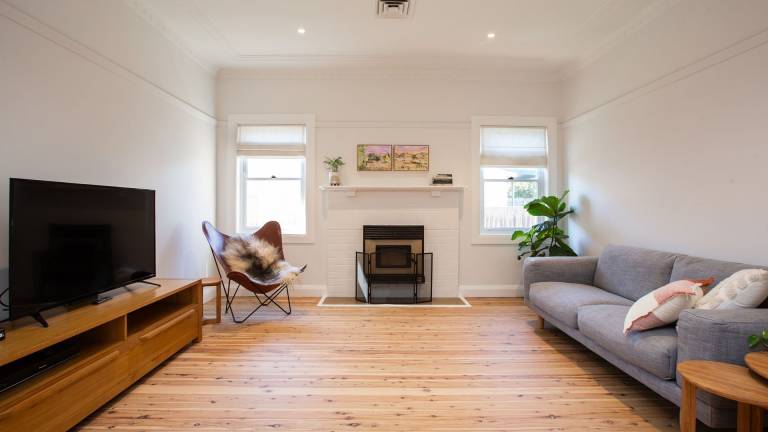 House North Tamworth