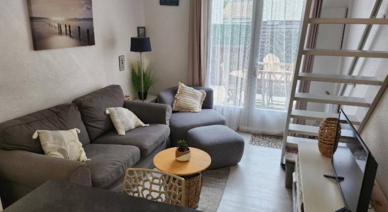 Vacation home with grill & terrace in Soorts-Hossegor