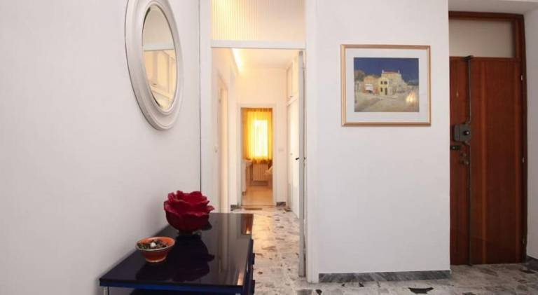 Rental apartment with 2 rooms for 6 persons — photo 4