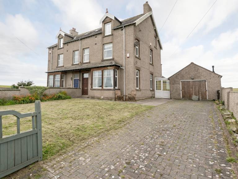Cottage Millom
