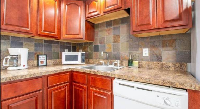 House | Good for workation | Pets allowed — photo 4
