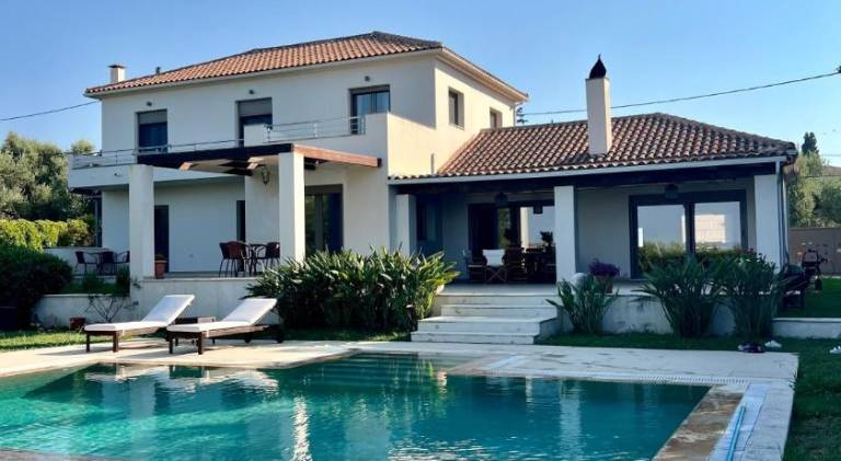 Villa with private pool, barbecue & garden in Zakynthos