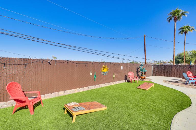 Pool, Games & Views! Lake Havasu City Family Home — photo 2