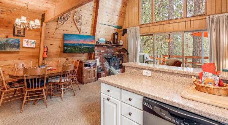 Fully equipped lovely house with hot tub, grill & terrace | Dogs allowed — photo 4