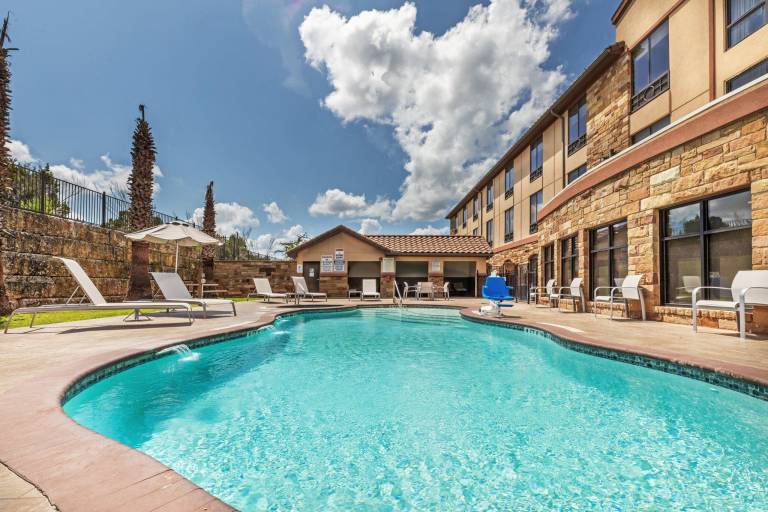 Holiday Inn Express Lakeway By IHG