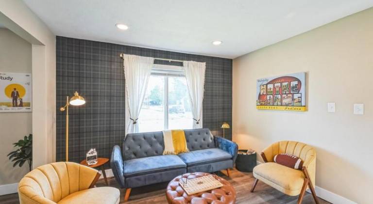 Ample vacation home | Pets are welcome in Indiana