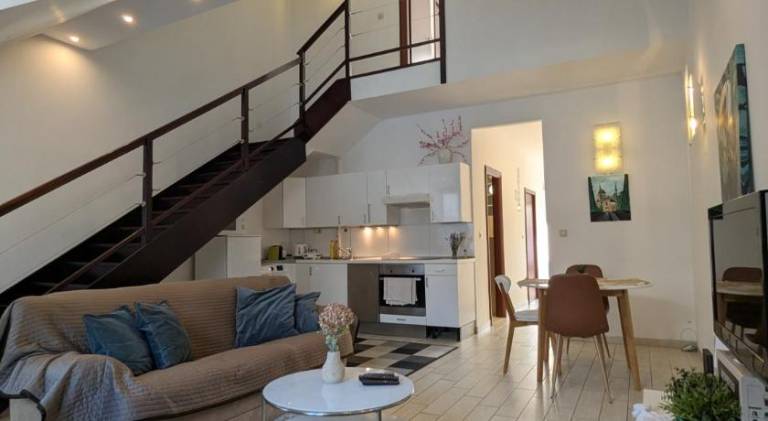 Rental apartment with terrace | Next to Great Market Hall in Budapest