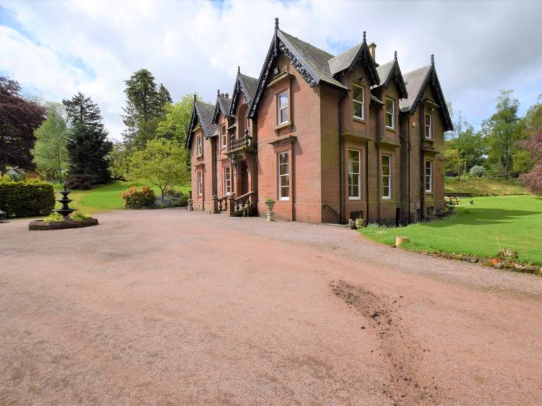 Cottage  Moffat