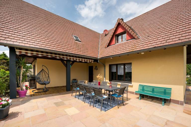 Child-friendly beautiful vacation home with patio, garden & grill | Nature view | Dogs allowed — photo 2