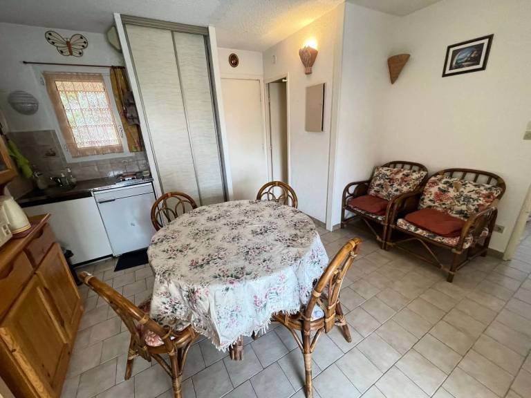 Residence Tamarines - 2 bedrooms in the heart of the seaside resort, sandy beach — photo 3