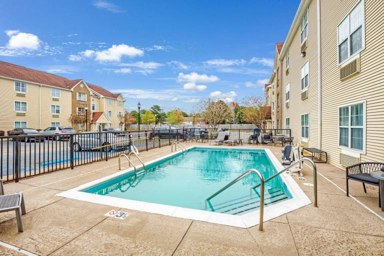TownePlace Suites by Marriott Mobile — photo 3