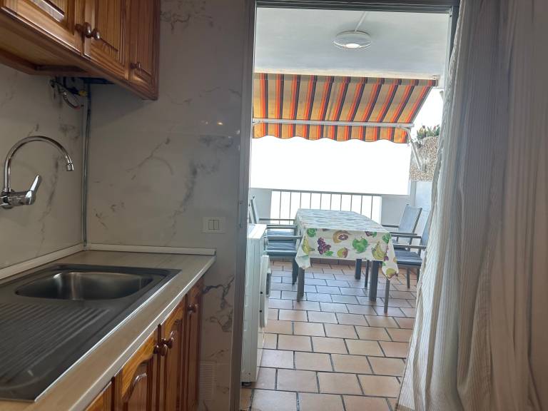Holiday apartment with patio & fast internet | Sea view | Pets are welcome — photo 3