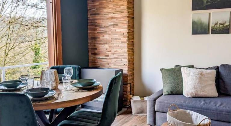 House with 2 rooms for 4 persons in Dinant