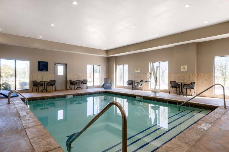 Hampton Inn & Suites Woodward — photo 2