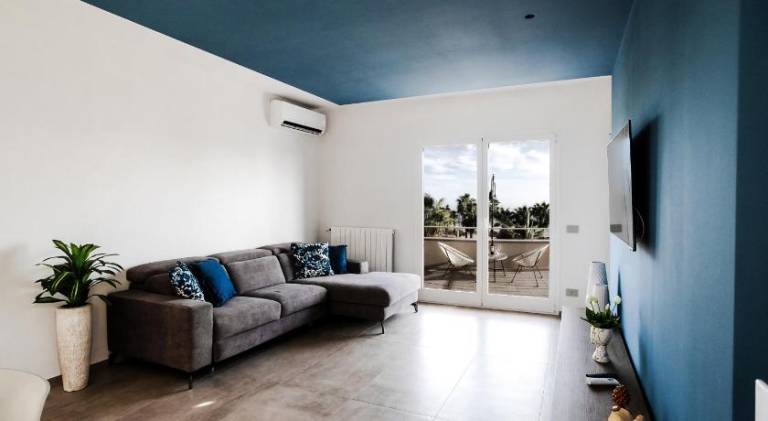 Holiday apartment with 2 rooms for 5 persons — photo 2