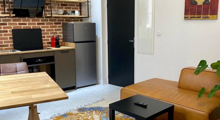 Rental apartment with 2 rooms for 4 persons in Malakoff