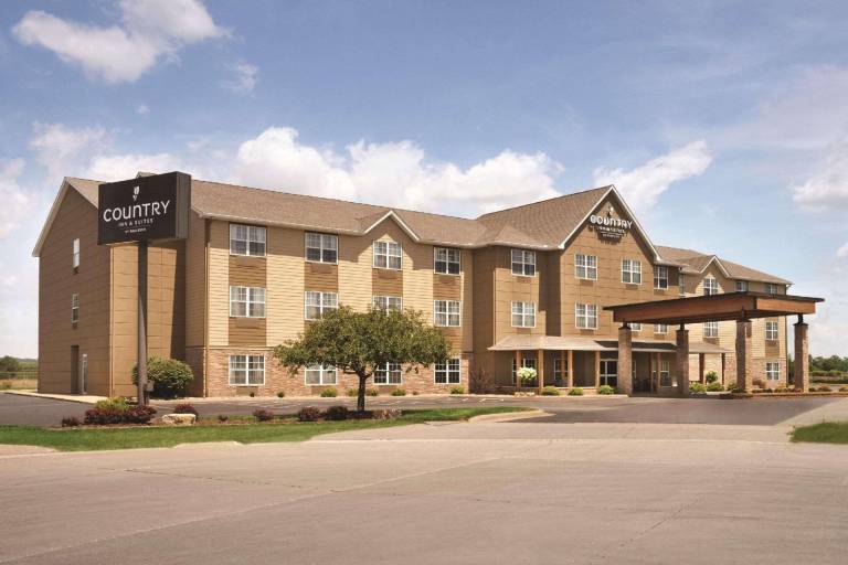 Country Inn & Suites by Radisson, Moline Airport — photo 3