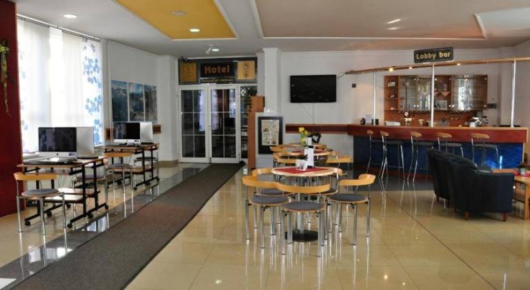 Tatra Hotel — photo 3