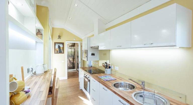 Chalet with 2 rooms for 4 persons — photo 2